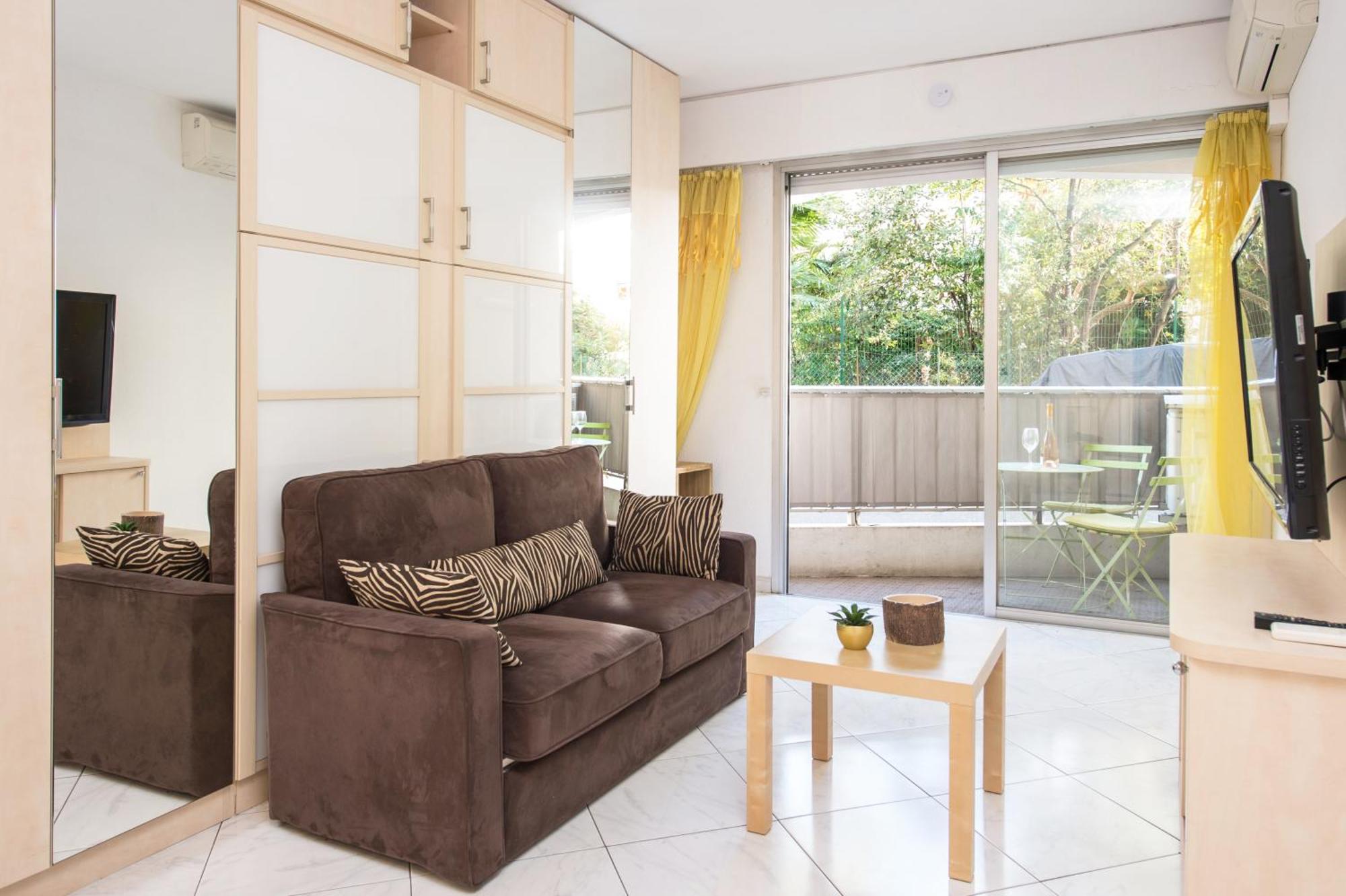 Cosy Studio - Residence Front De Mer - Menton Exterior photo